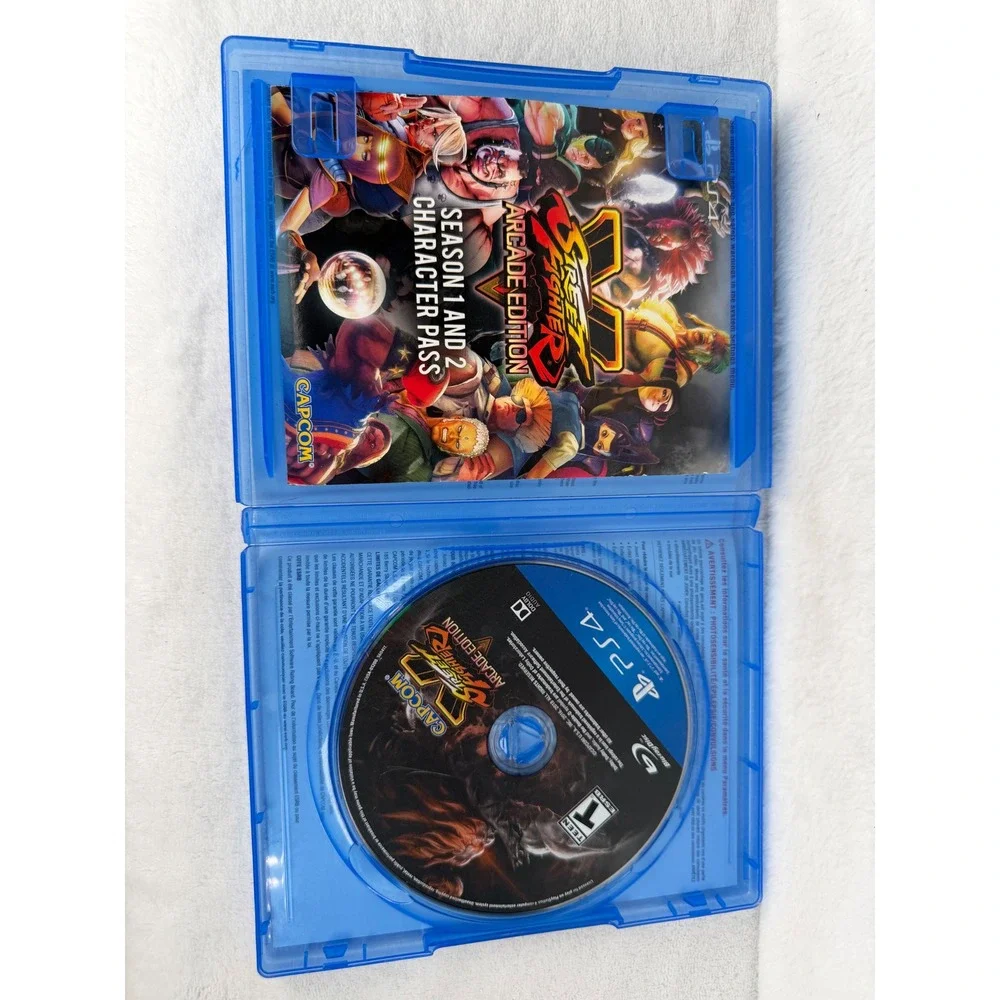Capcom Street Fighter V Arcade Edition PS4 Blue Good Fighting Game 28 Characters